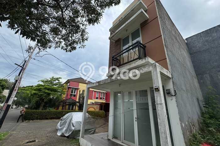 Ruko Dijual di Depok LT 18m2 & LB 36m2 Lokasi Terbaik! Ruko Dijual di Depok LT 18m2 & LB 36m2 Lokasi Terbaik!