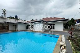 Rumah Luxury Modern Tanpa Renovasi di Lebak Bulus Jakarta Selatan Rumah Luxury Modern Tanpa Renovasi di Lebak Bulus Jakarta Selatan