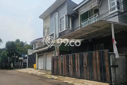 Dijual Rumah Strategis Bagus Punya 5 KT di Ciputat Tangerang Selatan SHM Dijual Rumah Strategis Bagus Punya 5 KT di Ciputat Tangerang Selatan SHM