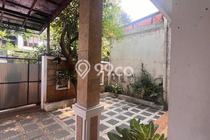 Rumah Elit Modern Tanpa Renovasi di Bintaro Tangerang Selatan Rumah Elit Modern Tanpa Renovasi di Bintaro Tangerang Selatan