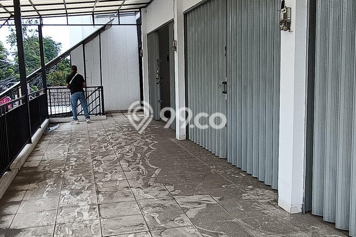 Ruko Kawasan , Luas 180m2m², Area Komersial, Strategis Ruko Kawasan , Luas 180m2m², Area Komersial, Strategis