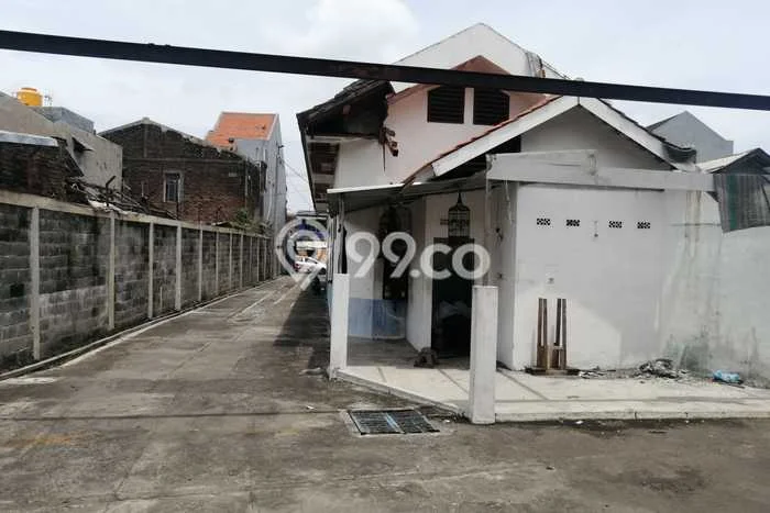 Lokasi Strategis! Dijual Gudang Bisnis di Rungkut, Surabaya Kondisi Baik Lokasi Strategis! Dijual Gudang Bisnis di Rungkut, Surabaya Kondisi Baik
