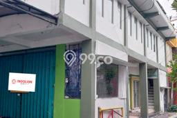 Unit Ruko Disewa Lokasi Jambangan, Surabaya Spesifikasi Luas Bangunan 180m2 Unit Ruko Disewa Lokasi Jambangan, Surabaya Spesifikasi Luas Bangunan 180m2