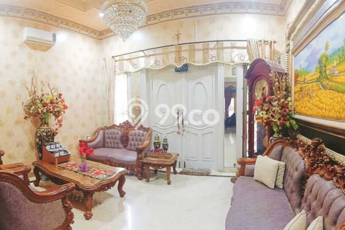 For Sale Rumah Mewah Exclusive di Gayungan, Surabaya For Sale Rumah Mewah Exclusive di Gayungan, Surabaya