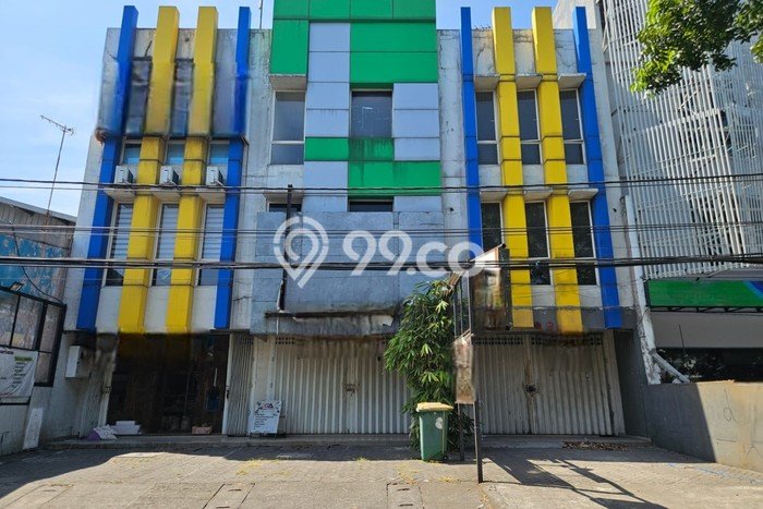 Unit Ruko Dijual di Rungkut Surabaya Luas Tanah 100m2, Luas Bangunan 225m2 Unit Ruko Dijual di Rungkut Surabaya Luas Tanah 100m2, Luas Bangunan 225m2