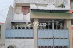 SPECIAL PROPERTY! Rumah di Simokerto, Luas 147m² LB 180m² SPECIAL PROPERTY! Rumah di Simokerto, Luas 147m² LB 180m²