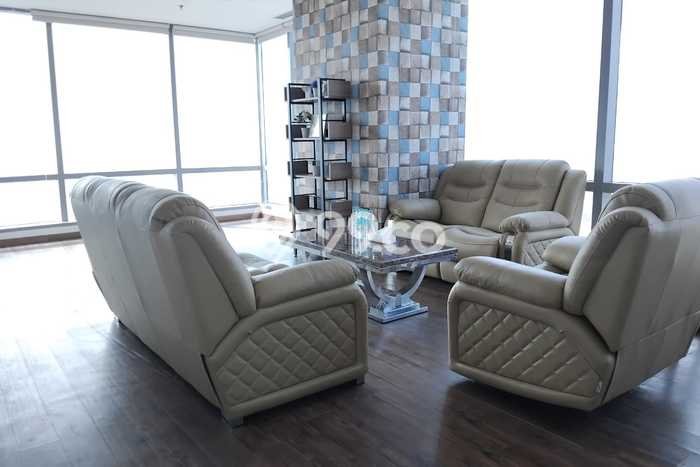 Ruko Dijual di Jakarta Barat LT 127m2 & LB 142m2 Lokasi Terbaik! Ruko Dijual di Jakarta Barat LT 127m2 & LB 142m2 Lokasi Terbaik!