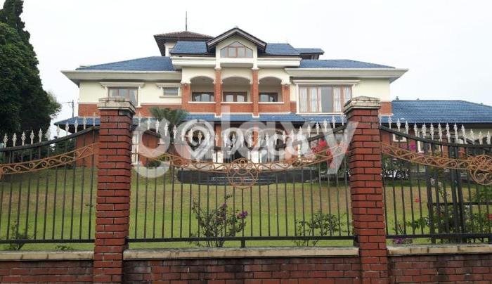 Vila Kawasan Cipanas, Ukuran 4200m2m², Kawasan Tenang untuk tempat tinggal Vila Kawasan Cipanas, Ukuran 4200m2m², Kawasan Tenang untuk tempat tinggal
