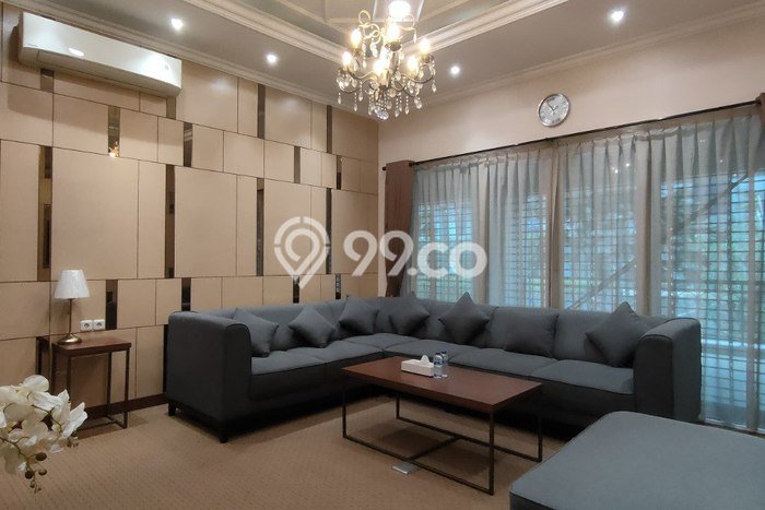 Untuk Dijual! Ruko di S Parman Jakarta Barat LT 81m2 / LB 324m2 Kawasan Bisnis Untuk Dijual! Ruko di S Parman Jakarta Barat LT 81m2 / LB 324m2 Kawasan Bisnis
