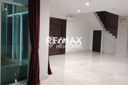 UNIT TERBAIK! Apartemen Kawasan Kebayoran Baru, 3 KT, Luas 302m², Area Strategis, Fasilitas Modern, Siap Ditempati UNIT TERBAIK! Apartemen Kawasan Kebayoran Baru, 3 KT, Luas 302m², Area Strategis, Fasilitas Modern, Siap Ditempati