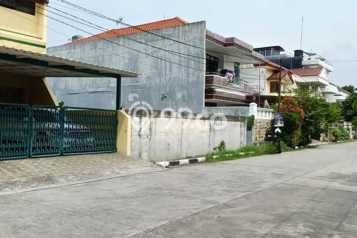 Tanah Investasi Dijual di Jakarta Barat Punya Luas 300m2 Tanah Investasi Dijual di Jakarta Barat Punya Luas 300m2