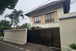 Siap Huni Hunian Elit 6 Kamar di Cilandak Dekat ke Mana Saja Siap Huni Hunian Elit 6 Kamar di Cilandak Dekat ke Mana Saja