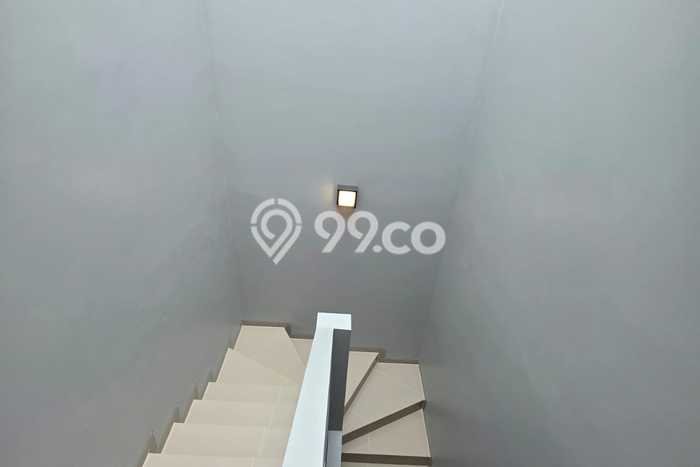 Dijual Rumah Kost di Tanjung Duren, Jakarta Barat, 51 KT, 51 KM, Bangunan 2400m2 Dijual Rumah Kost di Tanjung Duren, Jakarta Barat, 51 KT, 51 KM, Bangunan 2400m2