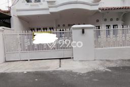Rumah 2 Lantai Jalan 2 Mobil di Tebet Rumah 2 Lantai Jalan 2 Mobil di Tebet