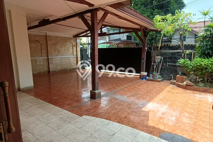 Disewakan Rumah Modern di Tebet Harga Rp 700 Juta/ Tahun Disewakan Rumah Modern di Tebet Harga Rp 700 Juta/ Tahun