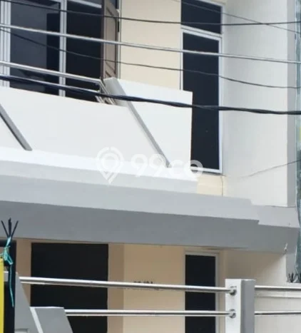 Disewakan Rumah Murah di Green Ville Jakarta Barat Punya 5 KT Disewakan Rumah Murah di Green Ville Jakarta Barat Punya 5 KT