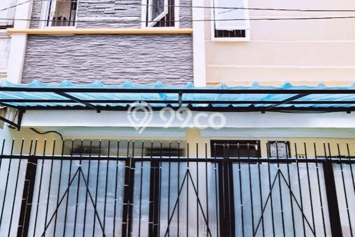 Cocok Untuk Investasi! For Sale Kost di Tanjung Duren 17 Kamar Cocok Untuk Investasi! For Sale Kost di Tanjung Duren 17 Kamar