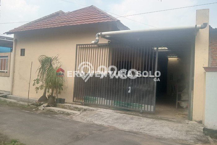 Komersial Dijual Lokasi Stratagis di Grogol Sukoharjo Cocok untuk Bisnis Komersial Dijual Lokasi Stratagis di Grogol Sukoharjo Cocok untuk Bisnis