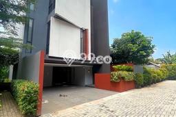 Rumah Elit Modern Tanpa Renovasi di Bintaro Jakarta Selatan Rumah Elit Modern Tanpa Renovasi di Bintaro Jakarta Selatan