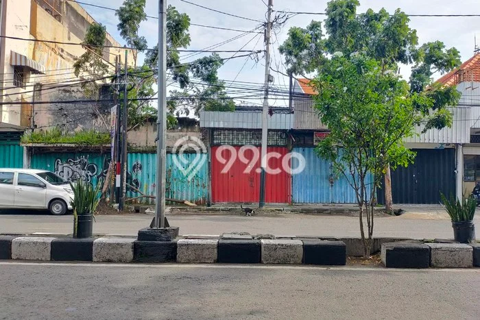 Jual Rumah Luas Megah Dengan View Eksklusif di Kapasan, Surabaya Jual Rumah Luas Megah Dengan View Eksklusif di Kapasan, Surabaya