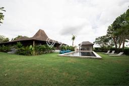 HARGA TERBAIK! Vila di , Ukuran 1100m2m², Area Berkembang dengan prospek naik HARGA TERBAIK! Vila di , Ukuran 1100m2m², Area Berkembang dengan prospek naik
