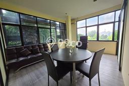 Unit Kantor disewakan di Matraman Jakarta Timur dengan LT 44m2 / LB 44m2 Unit Kantor disewakan di Matraman Jakarta Timur dengan LT 44m2 / LB 44m2