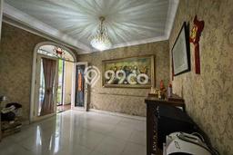 Rumah Mewah LB 500m2 Siap Pakai Desain Elegan di Modernland, Tangerang Rumah Mewah LB 500m2 Siap Pakai Desain Elegan di Modernland, Tangerang