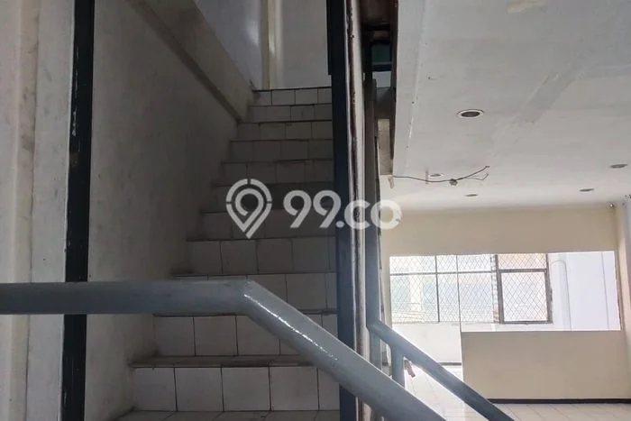 Ruko Dijual di Jakarta Pusat LT 97m2 & LB 271m2 Lokasi Terbaik! Ruko Dijual di Jakarta Pusat LT 97m2 & LB 271m2 Lokasi Terbaik!