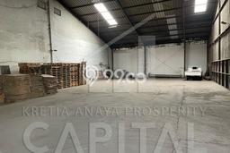 Unit Gudang Disewakan di Moch Toha di Area Ramai & Strategis Unit Gudang Disewakan di Moch Toha di Area Ramai & Strategis