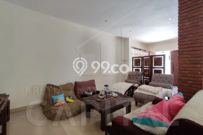 Rumah Elit LB 300m2 Siap Pakai Desain Elegan di Setra Duta, Bandung Rumah Elit LB 300m2 Siap Pakai Desain Elegan di Setra Duta, Bandung