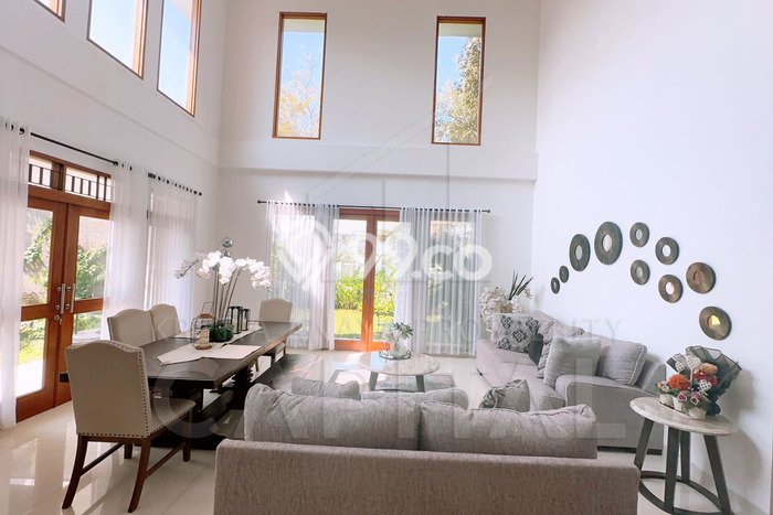 For Sale! Luxury House LT 472m2 Desain Modern di Setiabudi For Sale! Luxury House LT 472m2 Desain Modern di Setiabudi