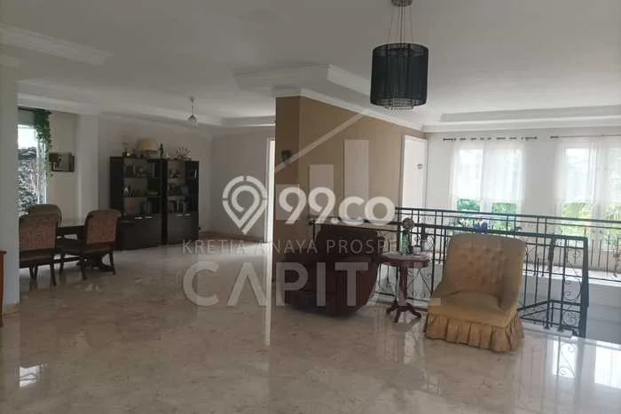 Hunian Minimalis Disewakan di Kemang Jakarta Selatan 5 KT & 6 KM Hunian Minimalis Disewakan di Kemang Jakarta Selatan 5 KT & 6 KM