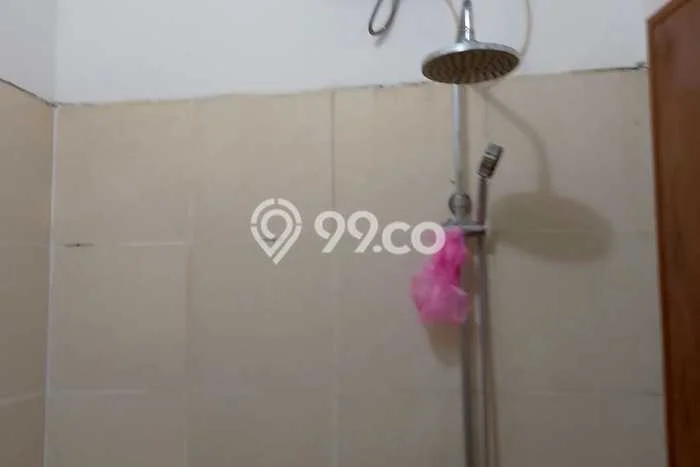 Disewakan! Rumah 4 Kamar Tidur &
3 Kamar Mandi di Gading Serpong, Tangerang Disewakan! Rumah 4 Kamar Tidur &
3 Kamar Mandi di Gading Serpong, Tangerang