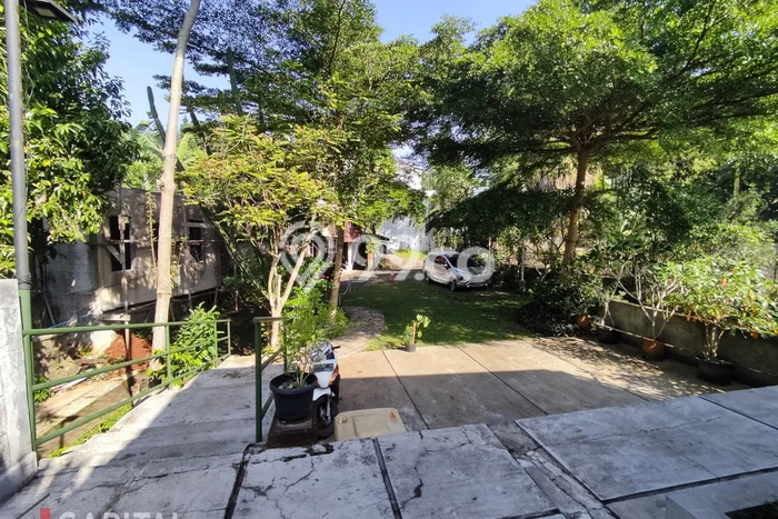 For Sale! Luxury House LT 1731m2 Desain Modern di Cigadung For Sale! Luxury House LT 1731m2 Desain Modern di Cigadung