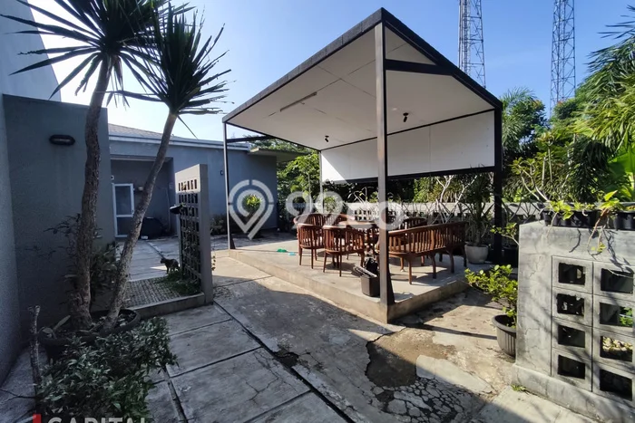 For Sale! Luxury House LT 1731m2 Desain Modern di Cigadung For Sale! Luxury House LT 1731m2 Desain Modern di Cigadung