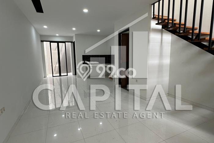 Dijual Cepat Rumah Favorit Siap Huni LB 70m2 di Bojongloa Kidul, Bandung Dijual Cepat Rumah Favorit Siap Huni LB 70m2 di Bojongloa Kidul, Bandung
