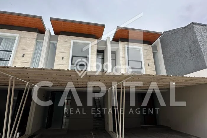 Dijual Cepat Rumah Favorit Siap Huni LB 70m2 di Bojongloa Kidul, Bandung Dijual Cepat Rumah Favorit Siap Huni LB 70m2 di Bojongloa Kidul, Bandung