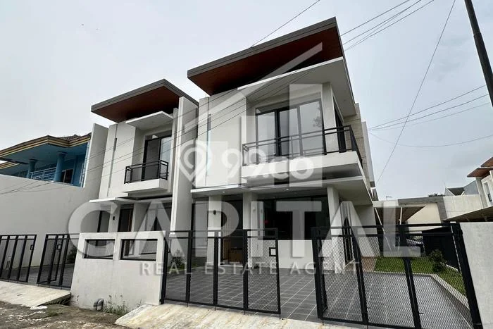 For Sale Rumah 3 Kamar Lokasi Strategis Nyaman dan Strategis di Bojongloa Kidul For Sale Rumah 3 Kamar Lokasi Strategis Nyaman dan Strategis di Bojongloa Kidul