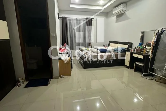 Rumah Modern 5 KT di Bandung Kota Bandung Semi Furnished Rumah Modern 5 KT di Bandung Kota Bandung Semi Furnished