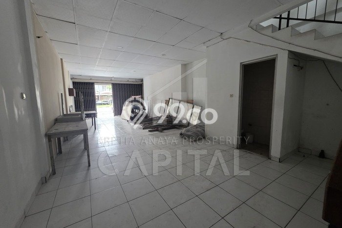 Ruko Disewa di Bandung dengan LB 160m2 Area Komersial Ramai Ruko Disewa di Bandung dengan LB 160m2 Area Komersial Ramai