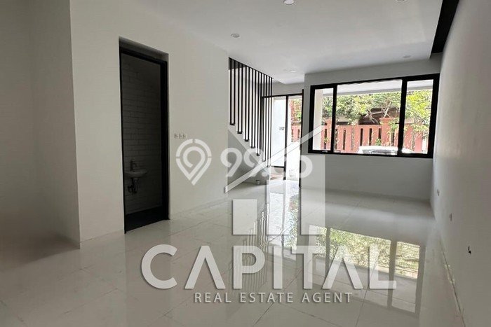 Rumah Minimalis 3 KT LT 65m2 di Soekarno Hatta Rumah Minimalis 3 KT LT 65m2 di Soekarno Hatta