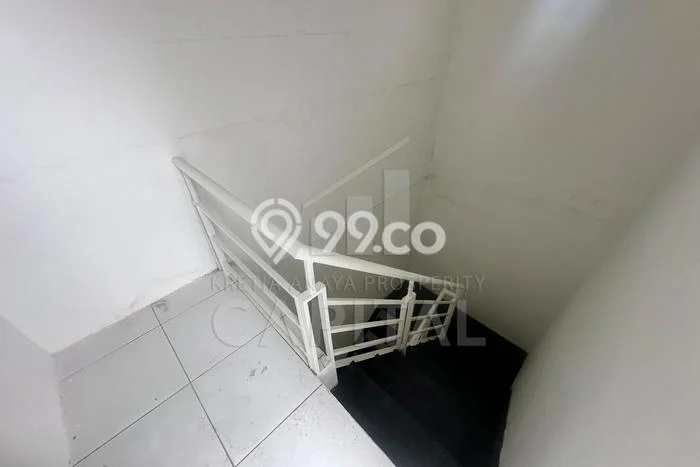 Unit Ruko Dijual di Bandung LT 65m2 & LB 100m2 Unit Ruko Dijual di Bandung LT 65m2 & LB 100m2