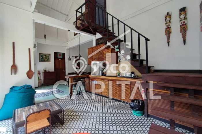 Vila di , Luas 170m2m², Dekat ke berbagai fasilitas umum Vila di , Luas 170m2m², Dekat ke berbagai fasilitas umum