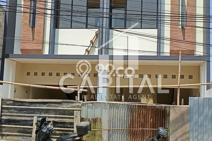 Unit Ruko Dijual di Bandung LT 83m2 & LB 140m2 Unit Ruko Dijual di Bandung LT 83m2 & LB 140m2