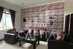 Rumah Mewah LB 350m2 Siap Pakai Desain Elegan di Kota Baru Parahyangan, Bandung Rumah Mewah LB 350m2 Siap Pakai Desain Elegan di Kota Baru Parahyangan, Bandung