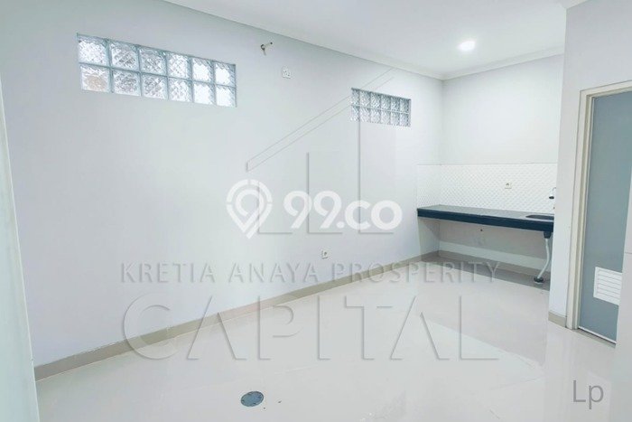 Ruko Dijual di Prime Area Bandung Luas 160m2 Ruko Dijual di Prime Area Bandung Luas 160m2