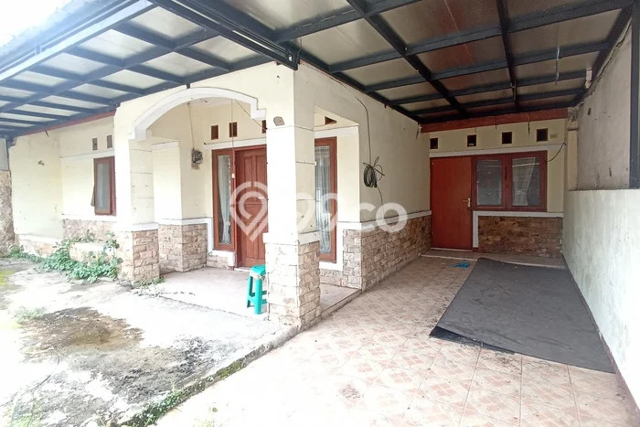 Rumah Modern 2 Kamar LT 140m2 di Kopo Rumah Modern 2 Kamar LT 140m2 di Kopo