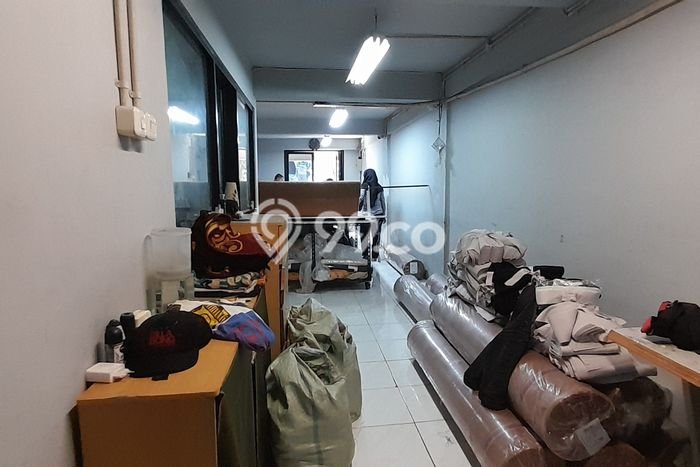 Ruko Bagus Dijual LB 160m2 Lokasi Strategis Jakarta Barat Area Cocok untuk Bisnis Ruko Bagus Dijual LB 160m2 Lokasi Strategis Jakarta Barat Area Cocok untuk Bisnis