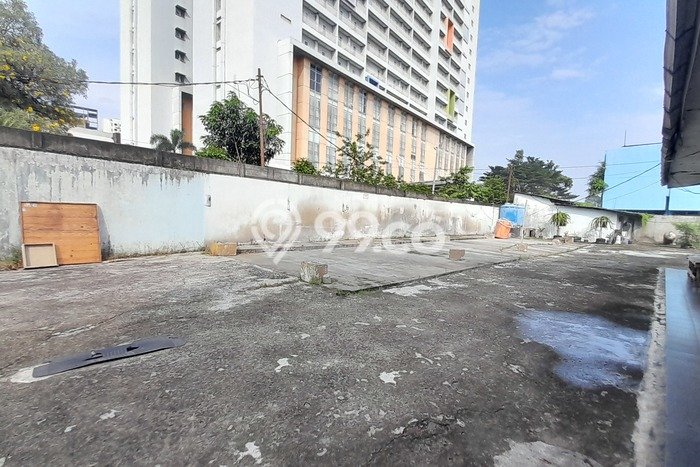 Tanah Kavling Disewakan di Kemanggisan dengan Luas 650m2 Tanah Kavling Disewakan di Kemanggisan dengan Luas 650m2