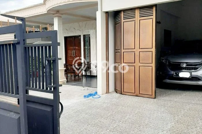Dijual Rumah 4 Kamar Lokasi Ideal Bagus dan Strategis di Jombang Dijual Rumah 4 Kamar Lokasi Ideal Bagus dan Strategis di Jombang